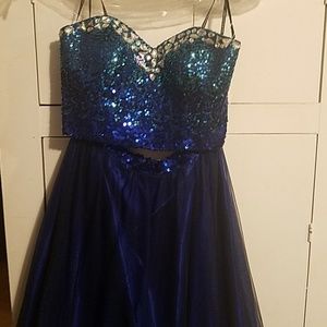 Prom dress